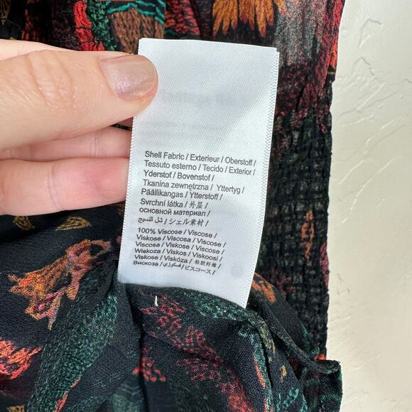 FARM Rio NWT Black River Creatures Smocked Floral Chiffon Sheer Blouse XS - Picture 10 of 10